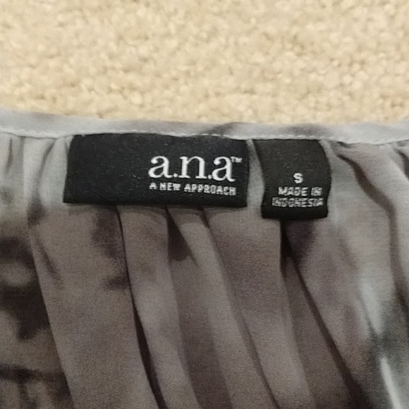 Sheer smokey blouse - Picture 5 of 7